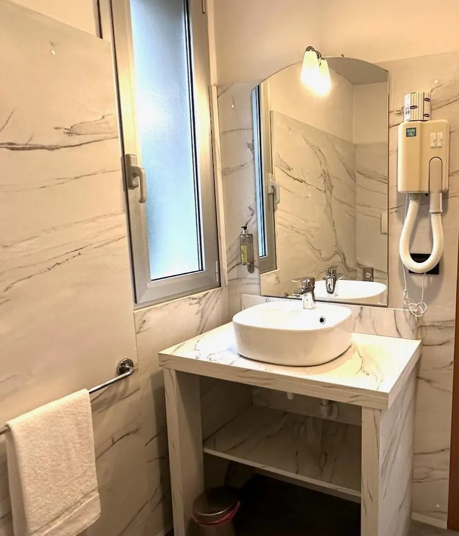 Hotel Leonardo Brescia Italy