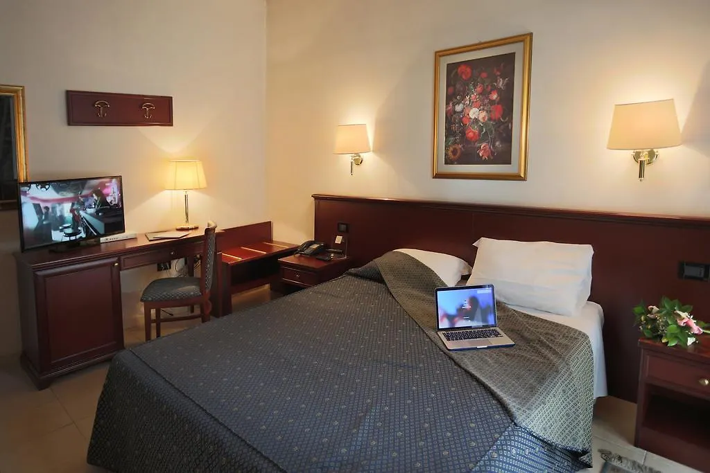 ***  Hotel Leonardo Brescia Italy